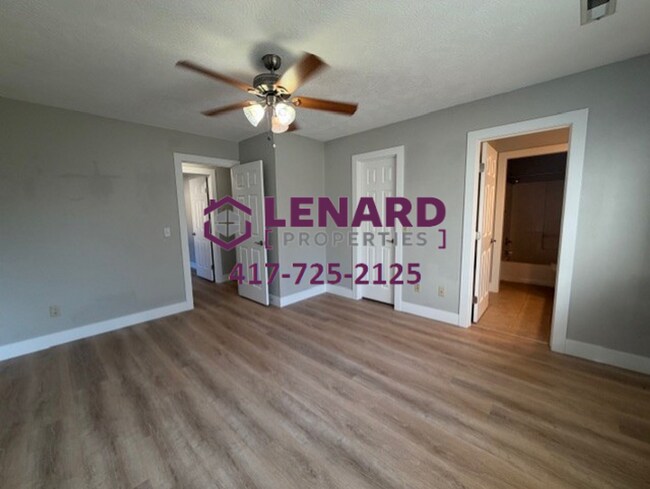 Building Photo - Spacious 3 Bedroom Home!