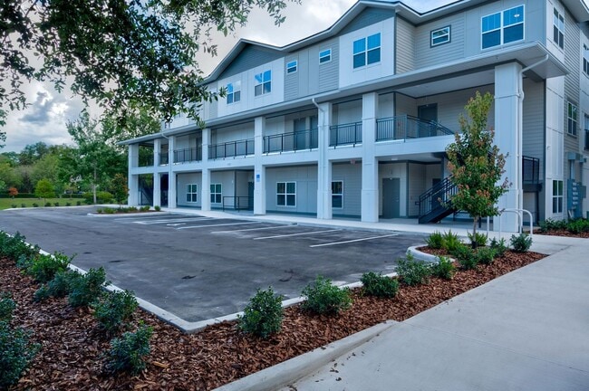 Interior Photo - Metro 39 Apartments