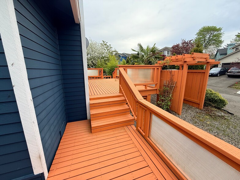 Building Photo - 27840 25th Dr S