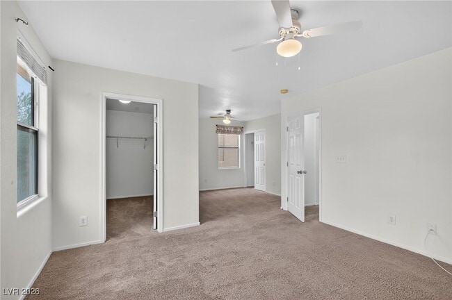 Building Photo - 8038 Kings Ransom St