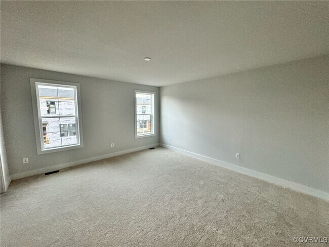Building Photo - 1021 N Lombardy St
