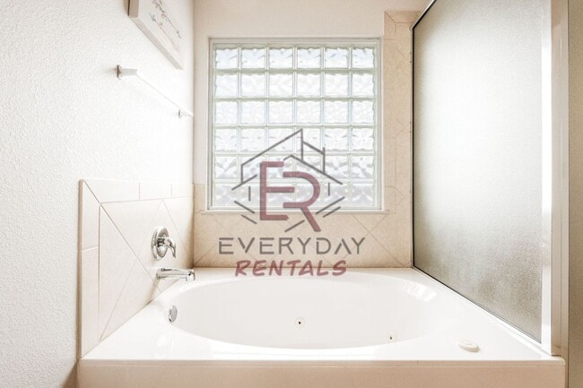 Building Photo - 9507 Shimla Drive