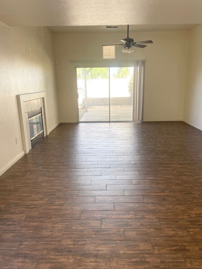 Building Photo - 4021 Frost Way