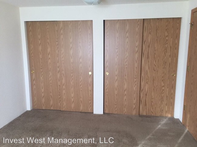 Building Photo - 1811 Kingsley Rd