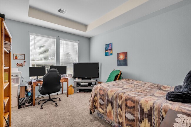 Building Photo - 446 Rd 66111