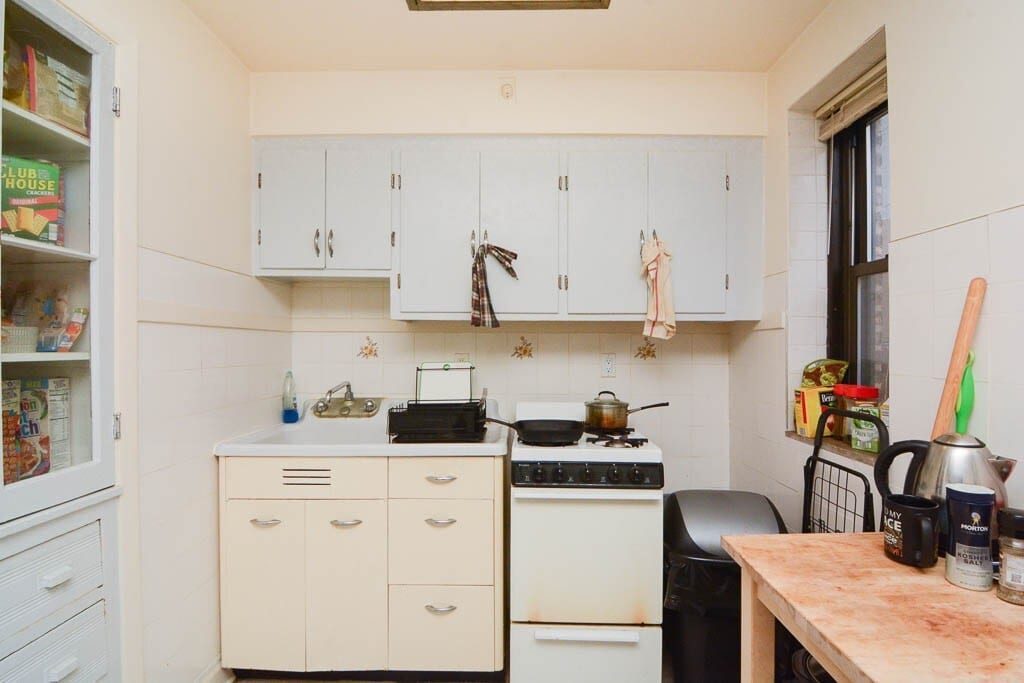 Building Photo - 2129 N Mozart St