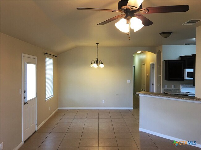 Building Photo - 1304 Cavalry Ln