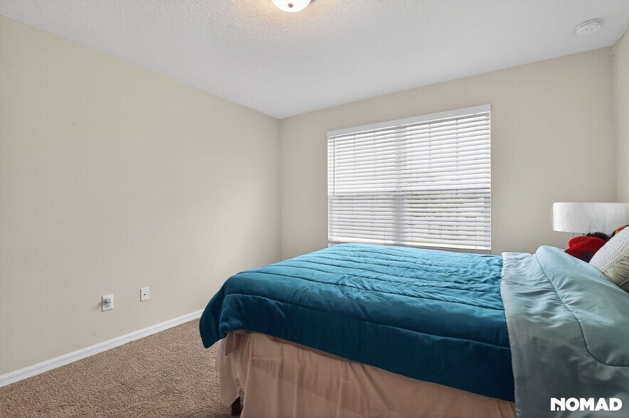 Building Photo - 926 Waco Blvd SE