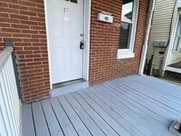 Building Photo - 328 1/2 3rd St