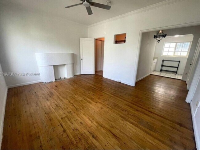 Building Photo - 1619 Meridian Ave