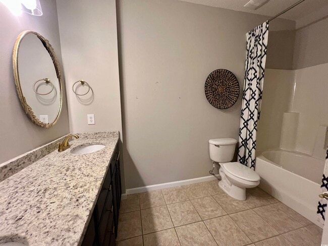 Building Photo - 5834 Longwood Dr