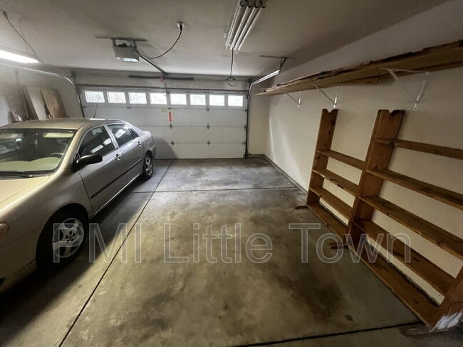 Building Photo - 8320 S Ammons St