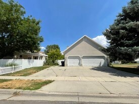 Building Photo - 929 E 8560 S