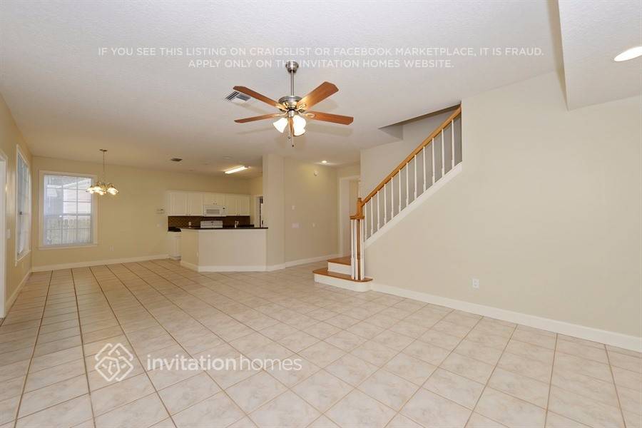 Building Photo - 3615 W Sevilla St