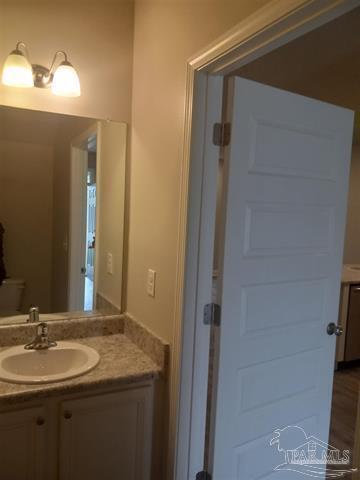 Building Photo - Adorable Townhome close to NAS and Navy Federal!