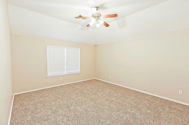 Building Photo - 4009 Hidden Meadow Ct