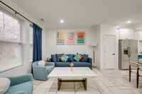 Building Photo - 4727D Yender Ave