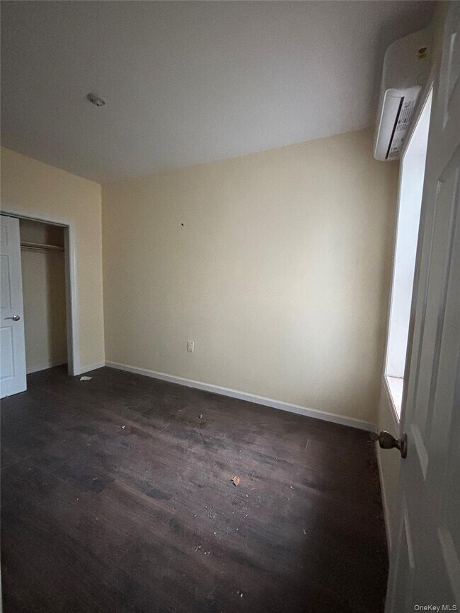 Building Photo - 248 Sommerville Pl