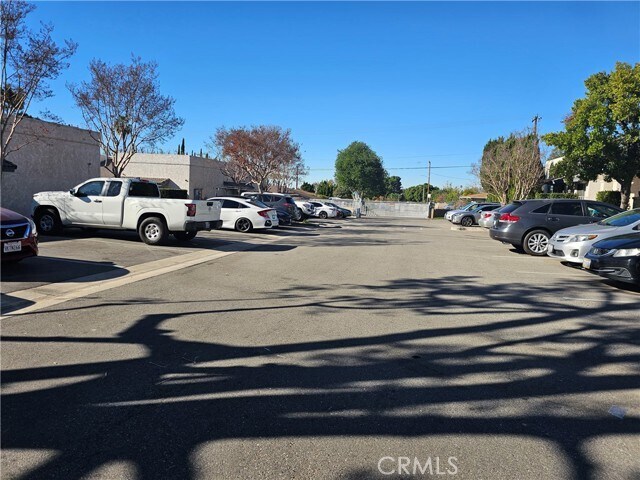 Building Photo - 7001 Church St