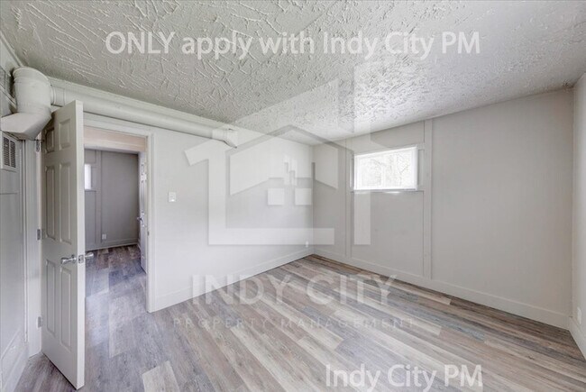 Building Photo - 3209 E 26th St