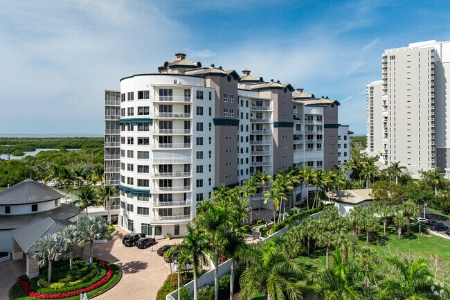 13675 Vanderbilt Dr - Aqua