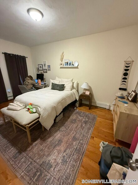 Building Photo - 58 Medford St