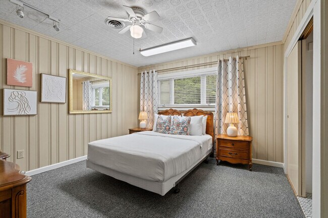 Building Photo - 264 Euharlee Rd SW