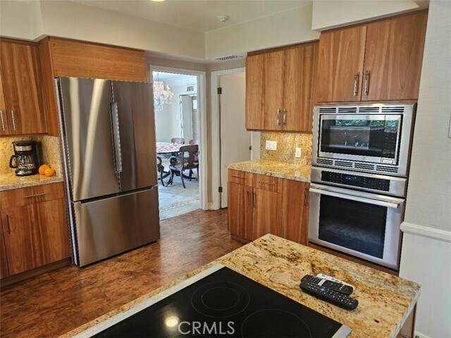 Building Photo - 10781 Lindbrook Dr