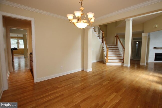 Building Photo - 3 Good Hope Ct