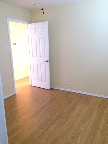 Bedroom 1 - 8127 Willow Country