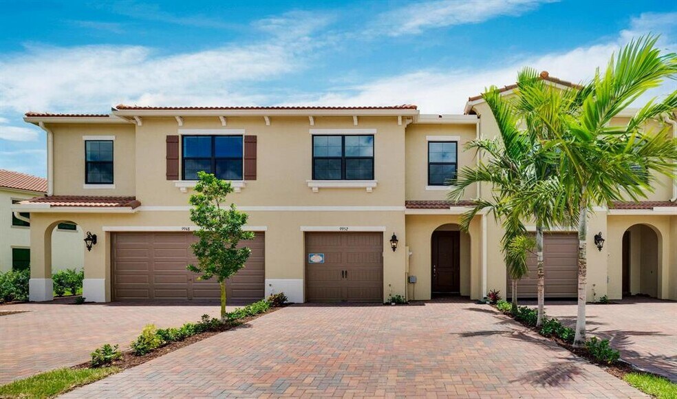 Building Photo - 9952 Brickhill Dr