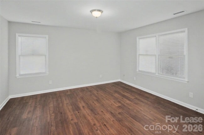 Building Photo - 1228 Pegram St
