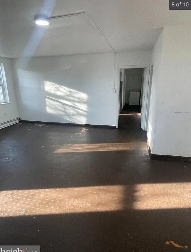 Building Photo - 2723 W 3rd St