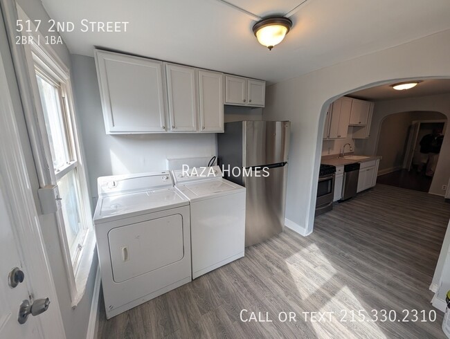 Building Photo - 517 Second St