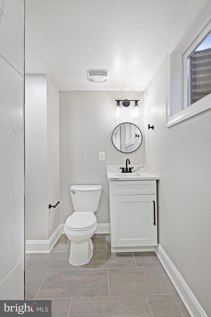 Building Photo - 2929 Stanton Ave