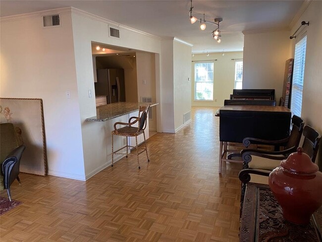 Building Photo - 6103 Bullard Dr