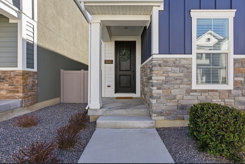 Building Photo - 9747 Ashgrove Ln