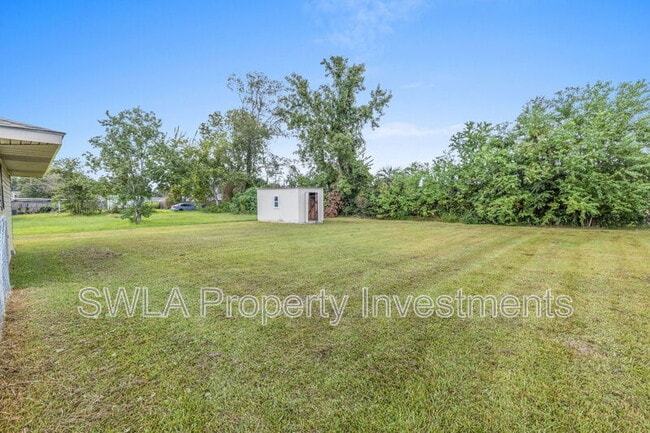 Building Photo - 1026 Bee Tree St