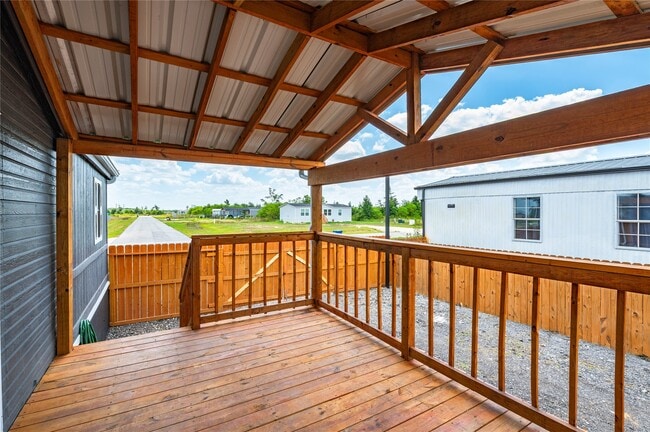 Building Photo - 1133 Rd 5823