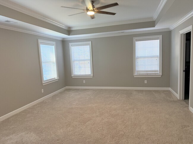 Building Photo - 29873 Copper Run Dr