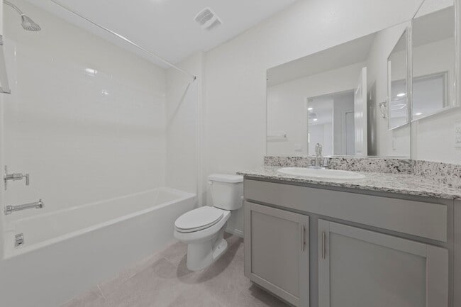 Building Photo - 412 Canary Song Dr