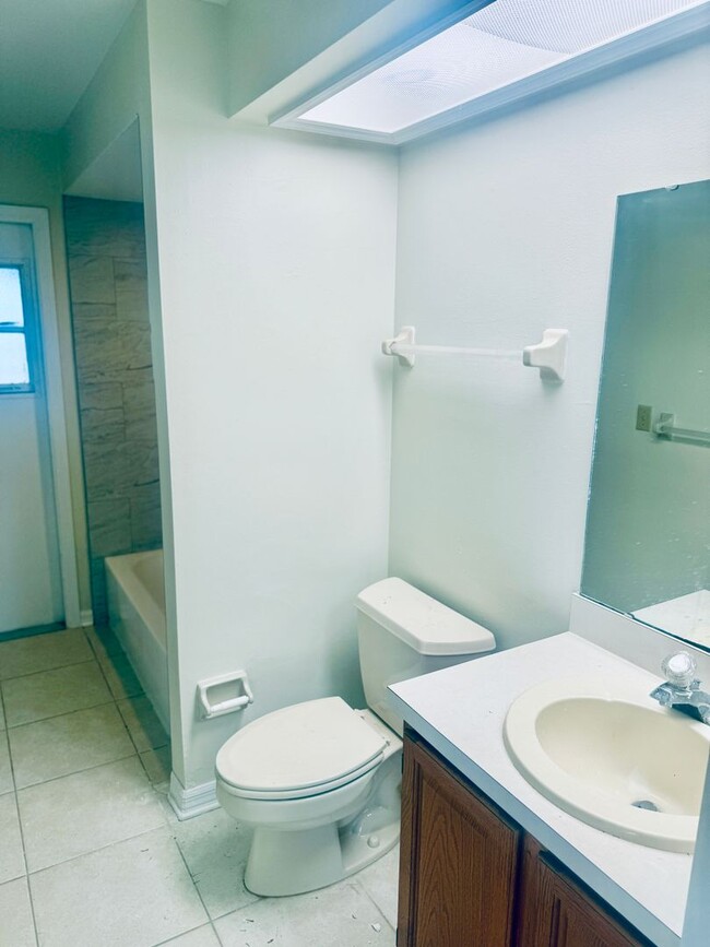 Building Photo - Lovely 3BR/2BA Home in Honeybrook Plantation