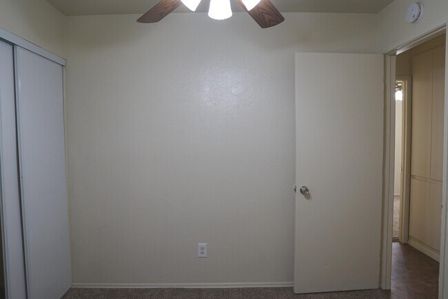 Building Photo - 52601 Avenida Navarro