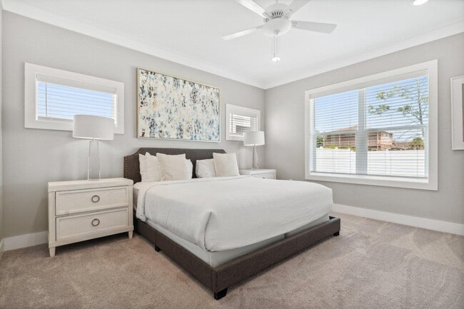 Building Photo - 712 Landing Cir