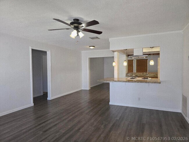 Building Photo - 5713 NW 65th Terrace