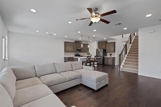 Building Photo - 213 Stinchcomb Rd