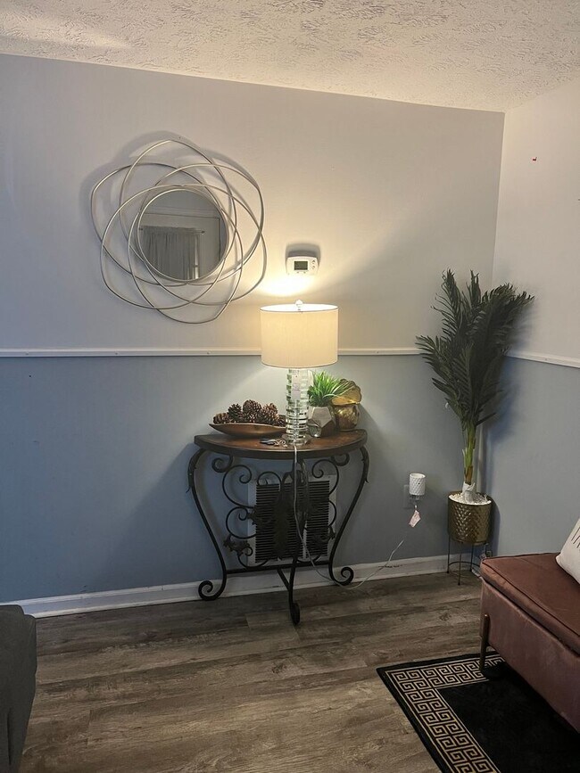 Building Photo - Charming 2BR House in Burtonsville