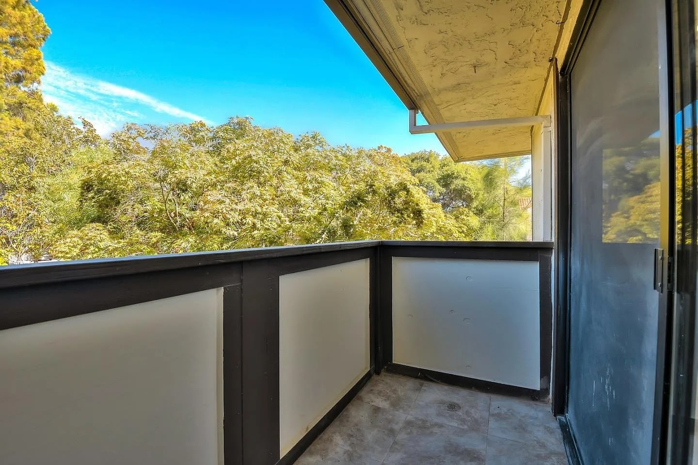 1st Bedroom balcony - 494 Lassen St