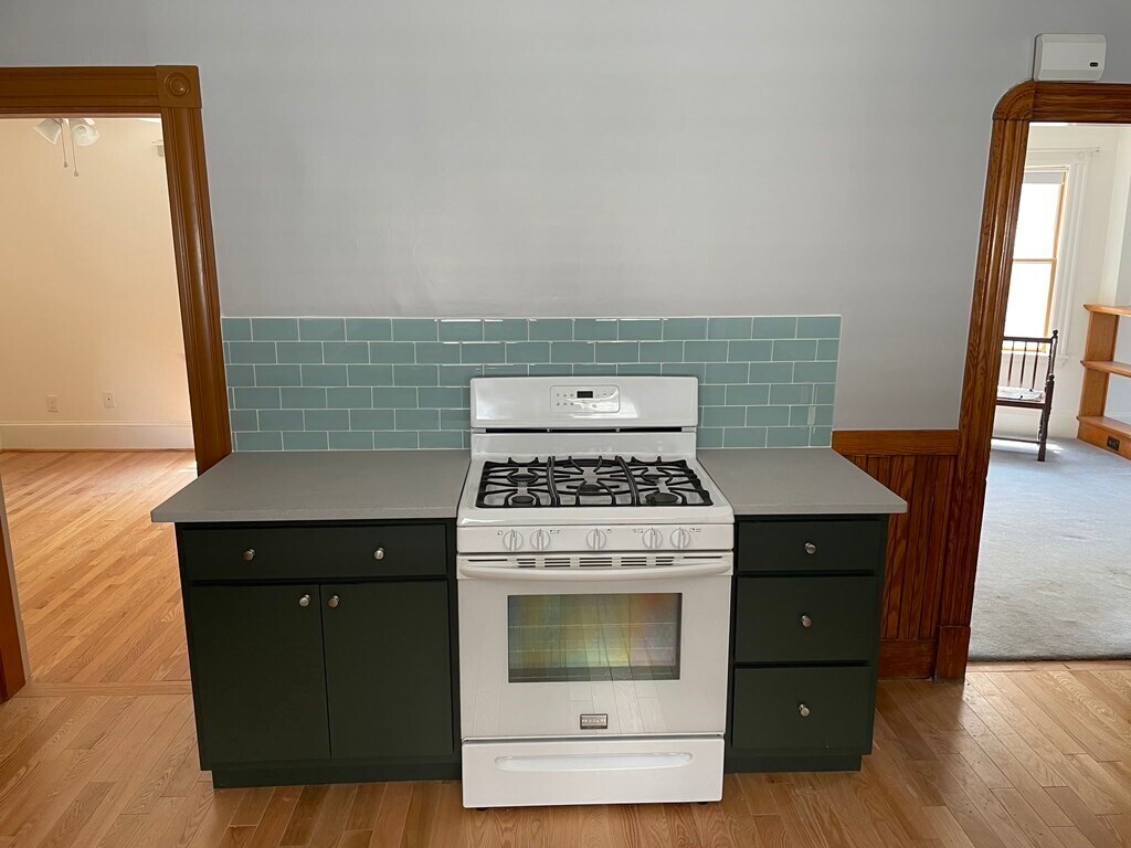 Building Photo - 24 Gold Star Rd