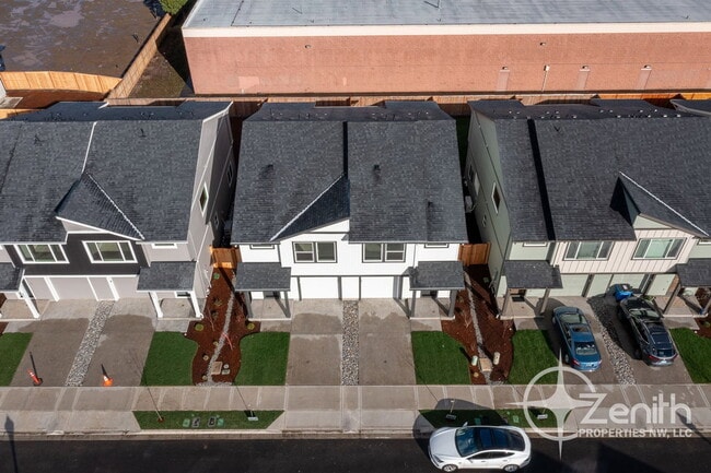 Building Photo - 8509 NE 134th Pl